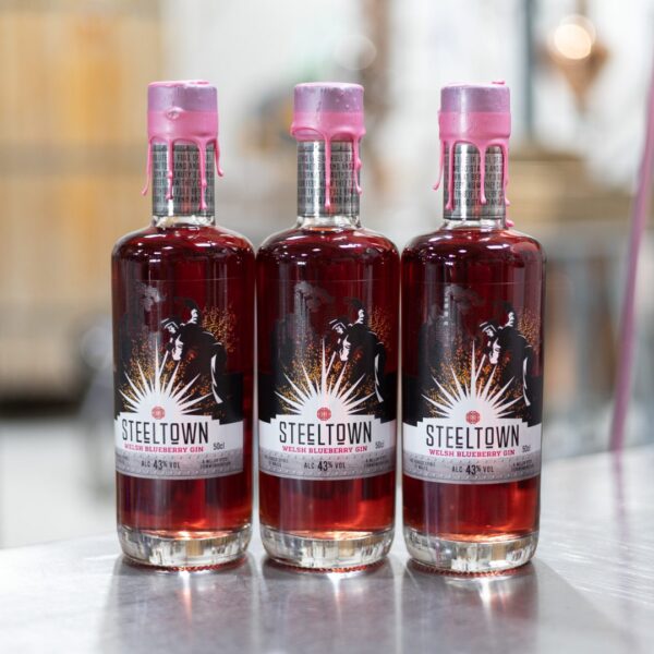 Spirit of Wales Distillery - Steeltown Blueberry Welsh Gin 2 Spirit of Wales Distillery - Steeltown Blueberry Welsh Gin 2