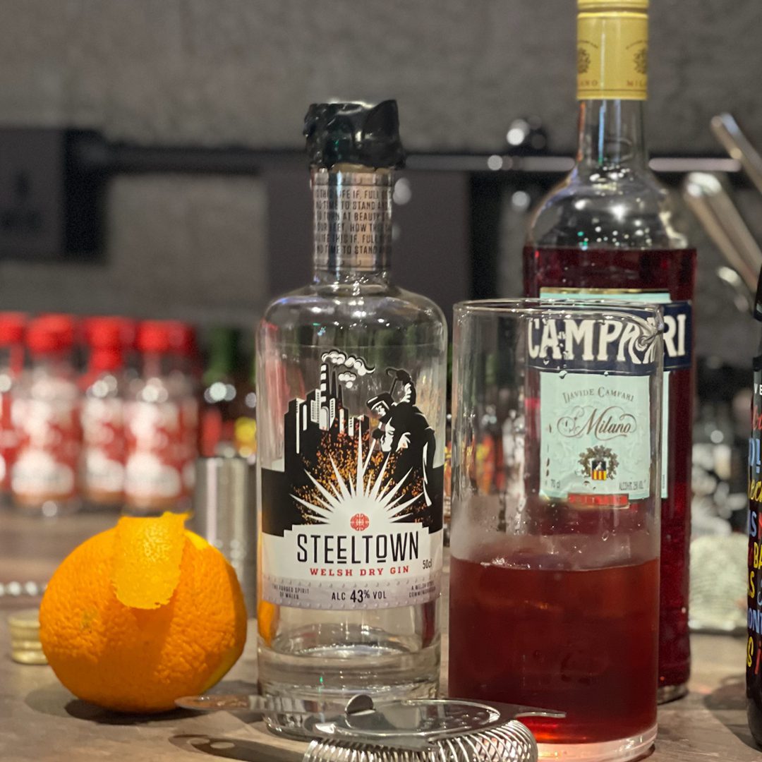 Spirit of Wales Distillery - Welsh Gin Cocktails - Steeltown Negroni - method