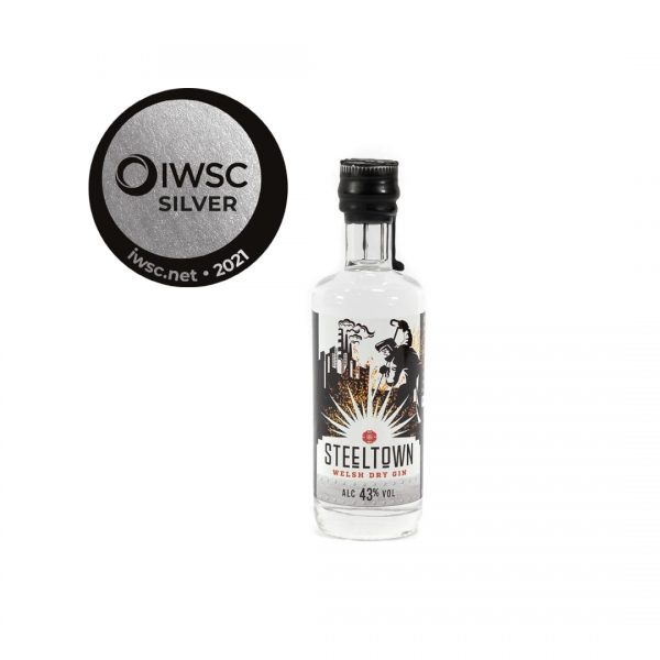 Steeltown Dry Welsh Gin from Wales Silver Award IWSC 2021 5cl Steeltown Dry Welsh Gin from Wales Silver Award IWSC 2021 5cl