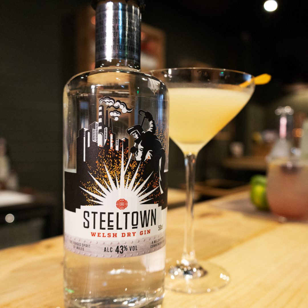 Steeltown Welsh Dry Gin Spirit of Wales