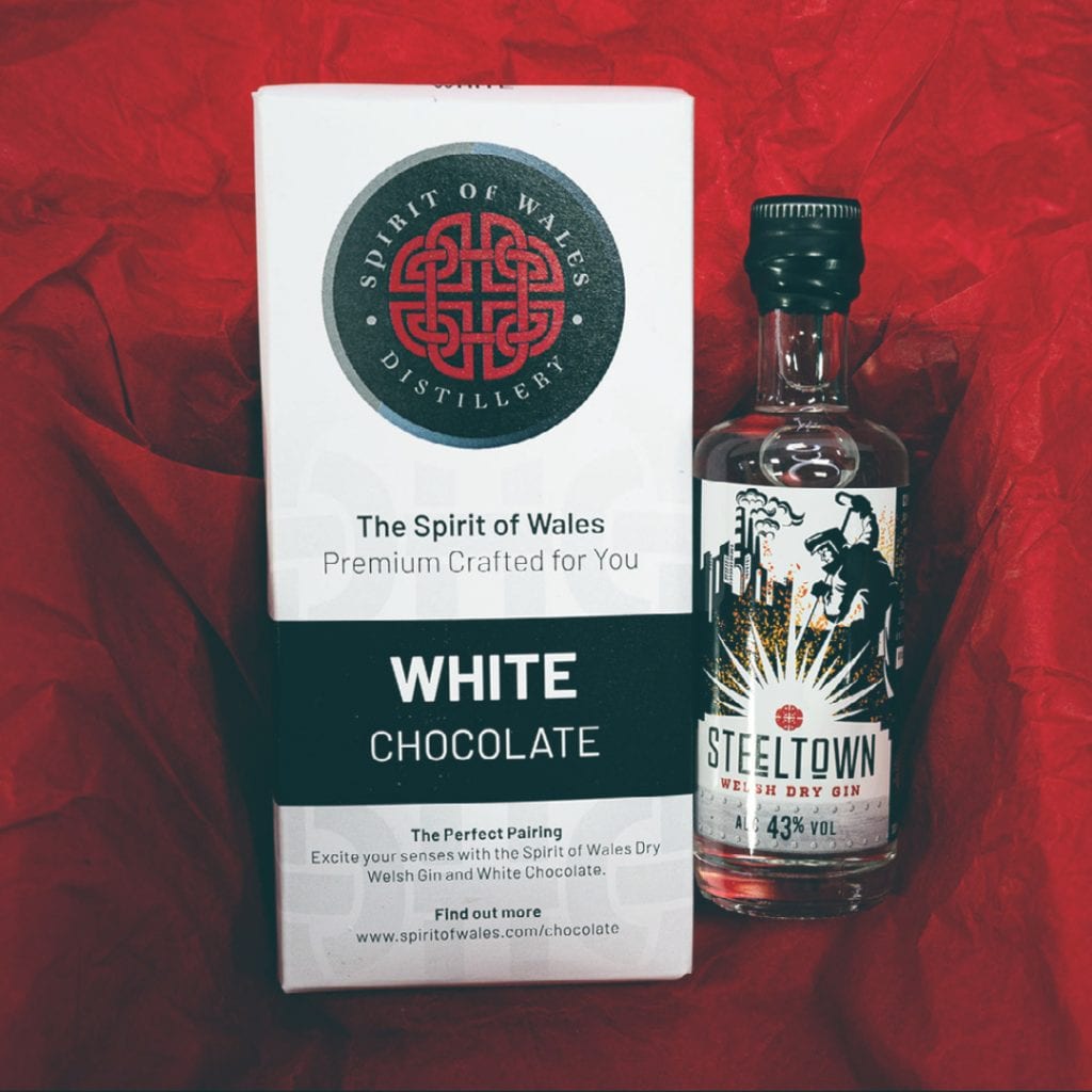 Steeltown Welsh Dry Gin with Spirit of Wales Distillery White Chocolate - The Perfect Pairing
